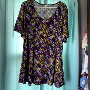 Simply Comfortable LulaRoe top